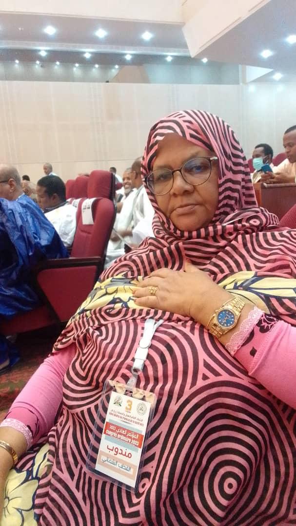 ازويرات مريم بنت سعيد تنسحب من حزب الإنصاف بعد سنوات من النشاط السياسي